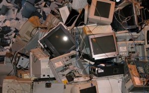 Lee más sobre el artículo Partes de una computadora – Explicación para niños