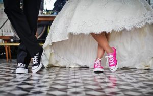 Lee más sobre el artículo ¿Qué hace un fotógrafo en una boda? El trabajo del fotógrafo en una boda explicado de forma fácil